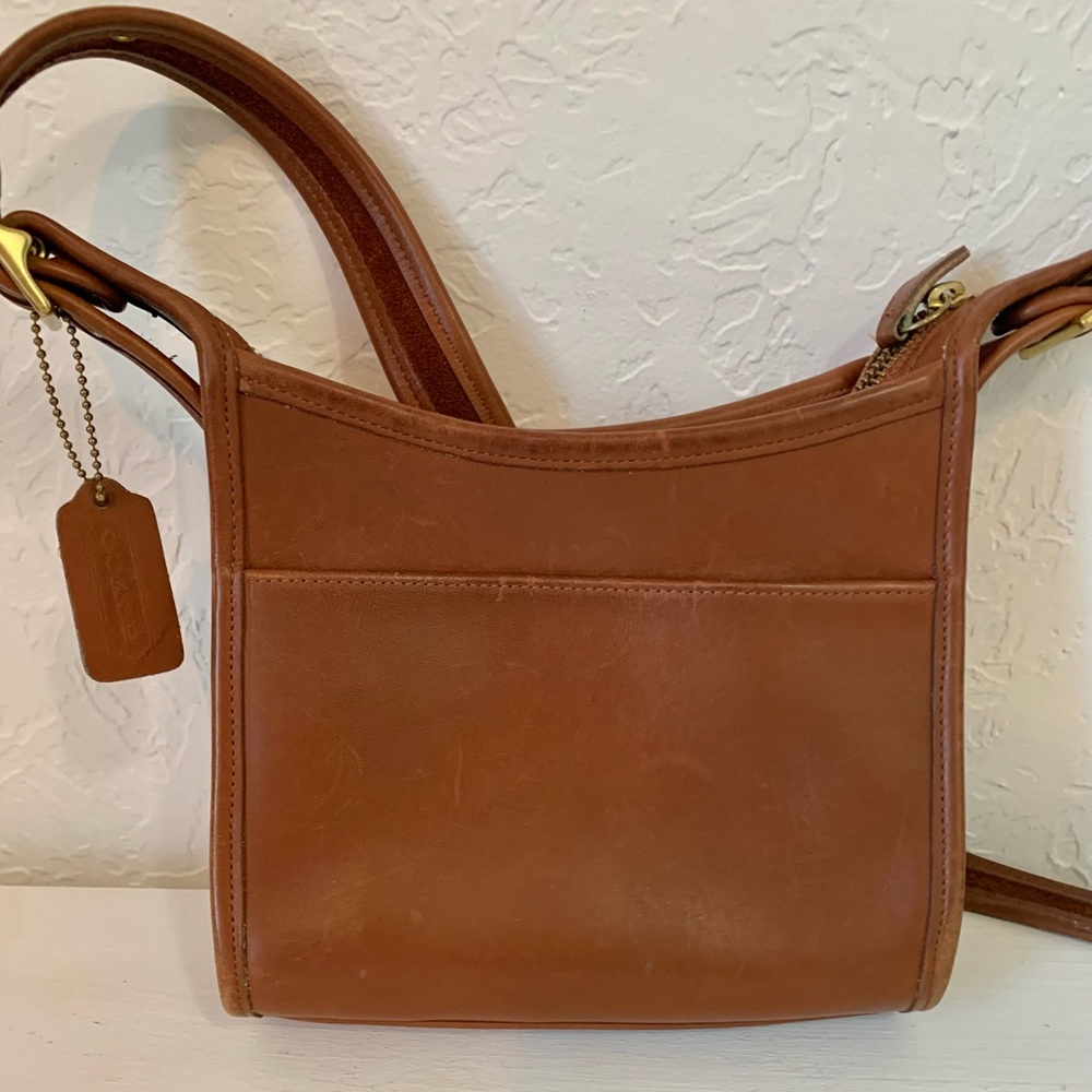 Vintage Coach Cognac leather crossbody purse 9997